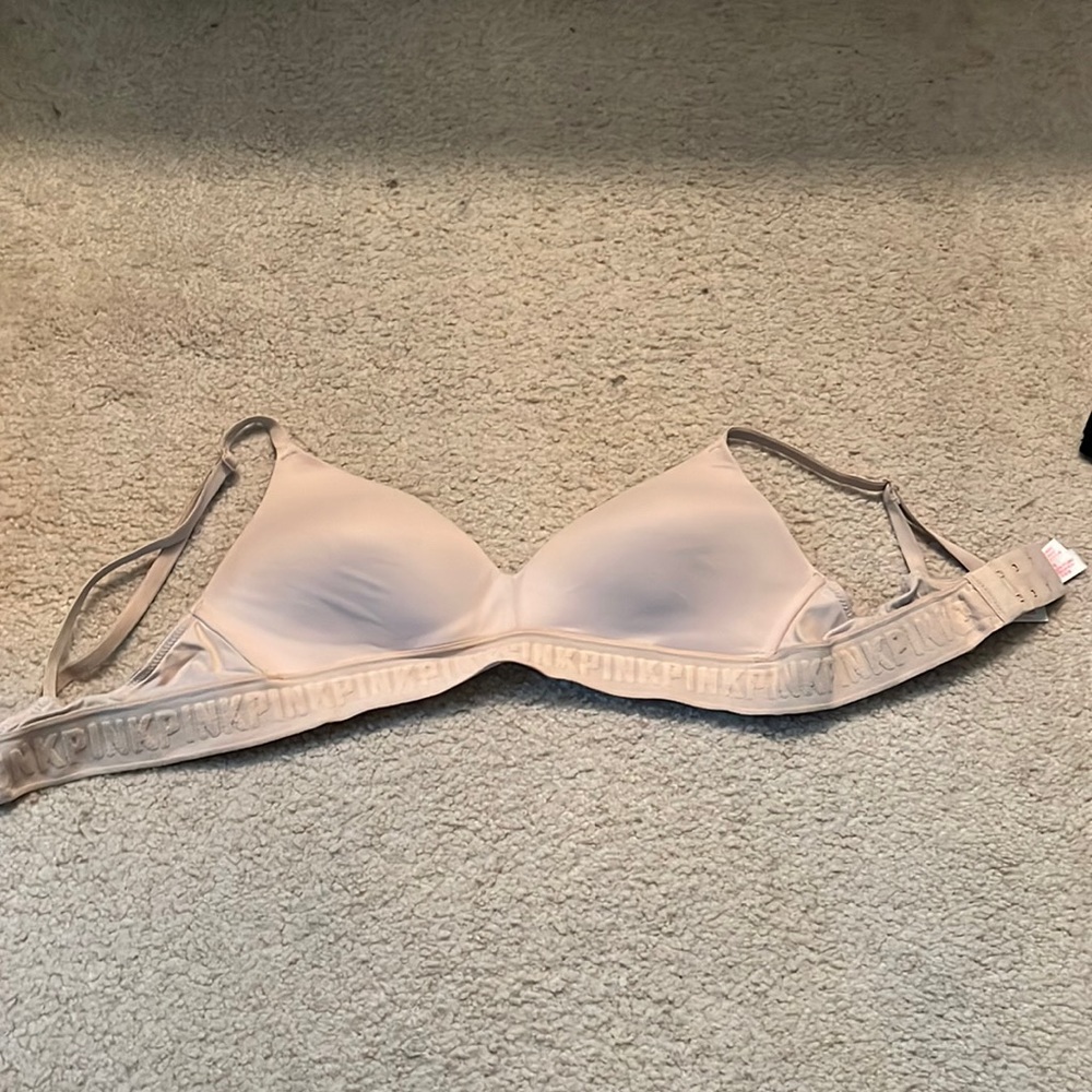 Pink bra size 34b